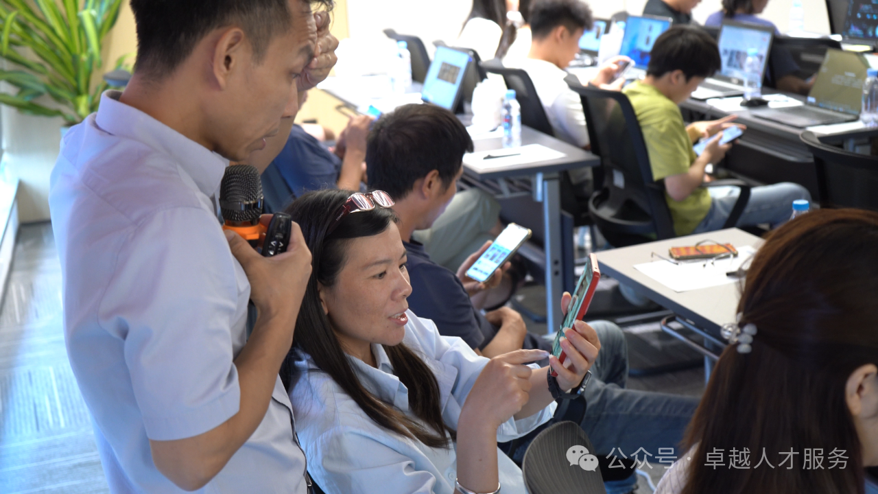 纪仁科技走进小榄创业培训，助力青年用 AI 降低创业成本